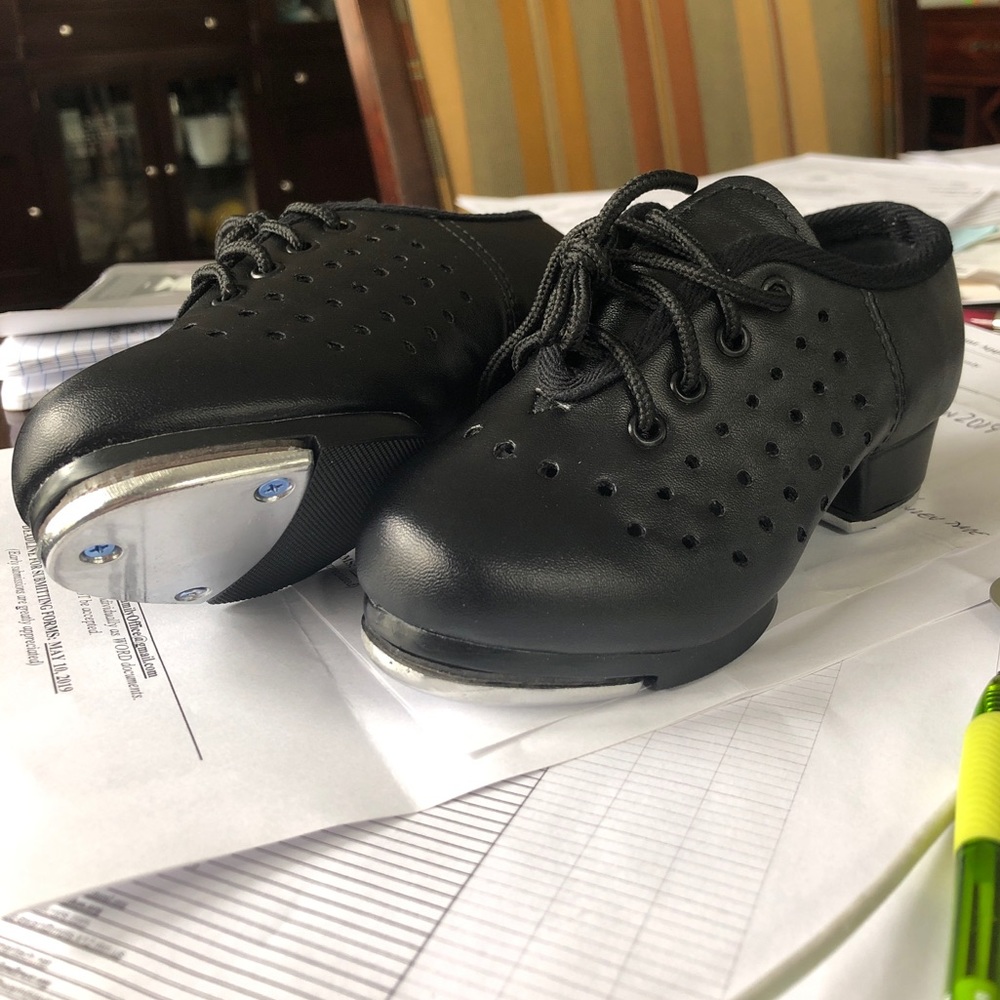 Little boys 10.5 tap shoes